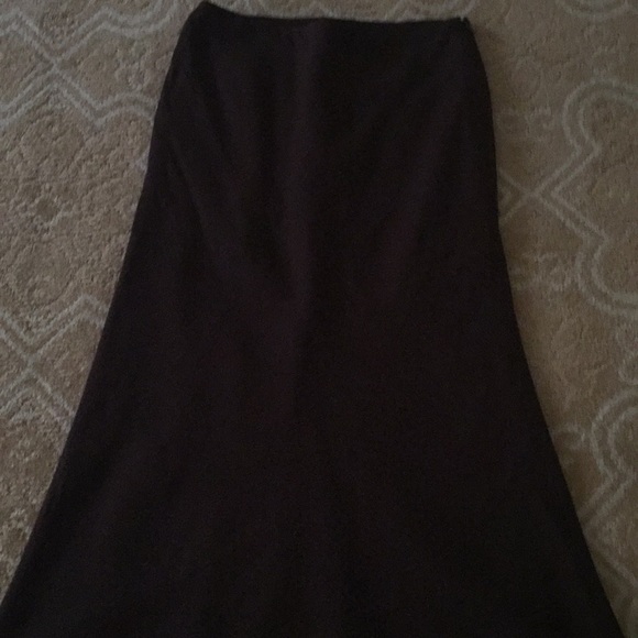 Chocolate brown full long skirt - Picture 2 of 3